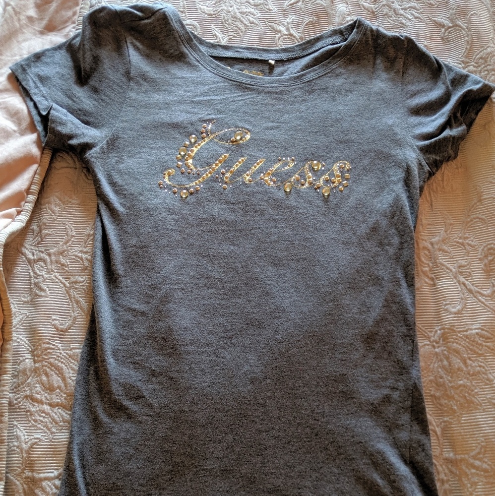 Guess tshirt